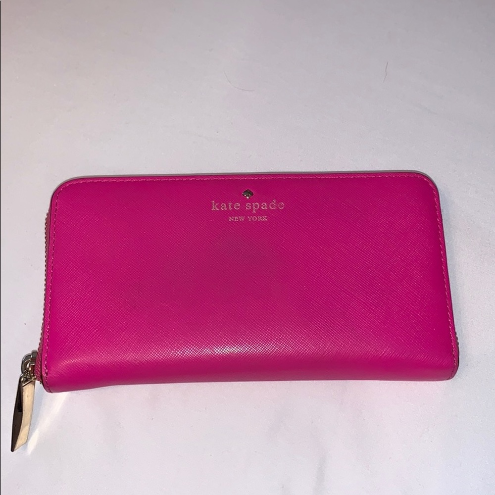 Kate Spade Zip Around Wallet